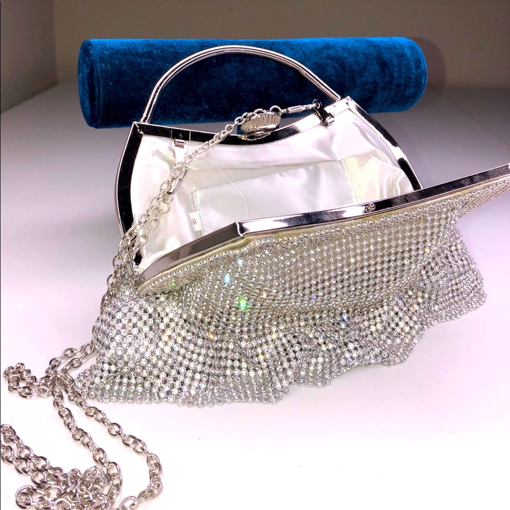 Diamond clutch and cross body